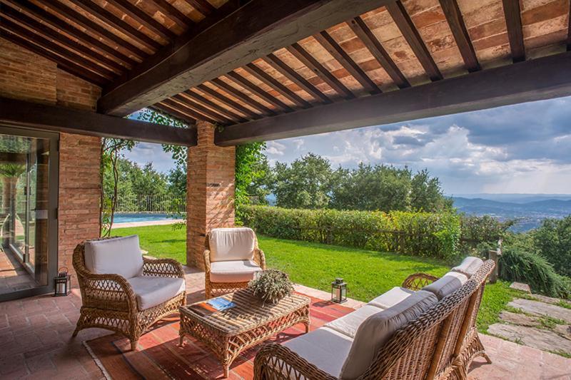 Villa Mandorlo - Pomaio Wines & Hospitality Arezzo Exterior photo