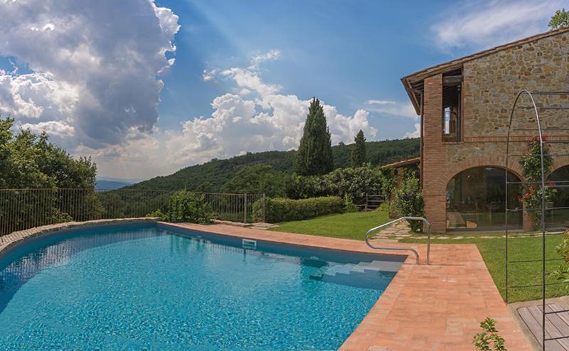 Villa Mandorlo - Pomaio Wines & Hospitality Arezzo Exterior photo